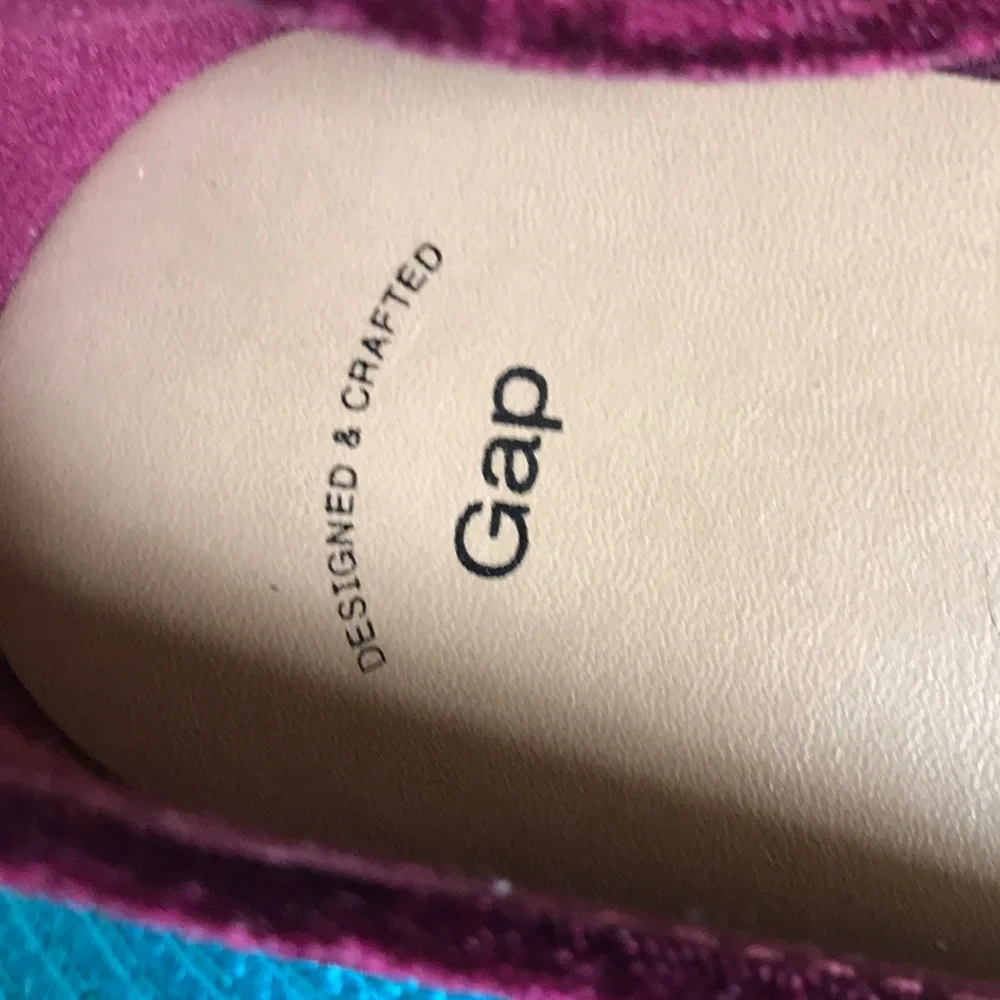 Gap Women's Velvet Ankle Tie Flats in Wine